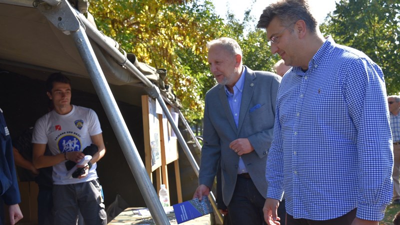 Predsjednik Vlade Plenković: Očekujem da hrvatska policija bude pouzdan stožer domovinske sigurnosti